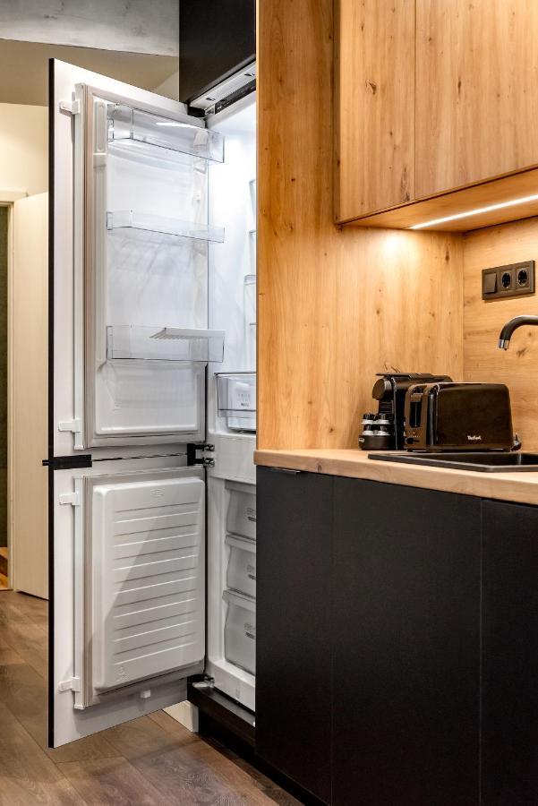 Downtown Luxury By Stlcz With 2 Bathrooms บูดาเปสต์ ภายนอก รูปภาพ