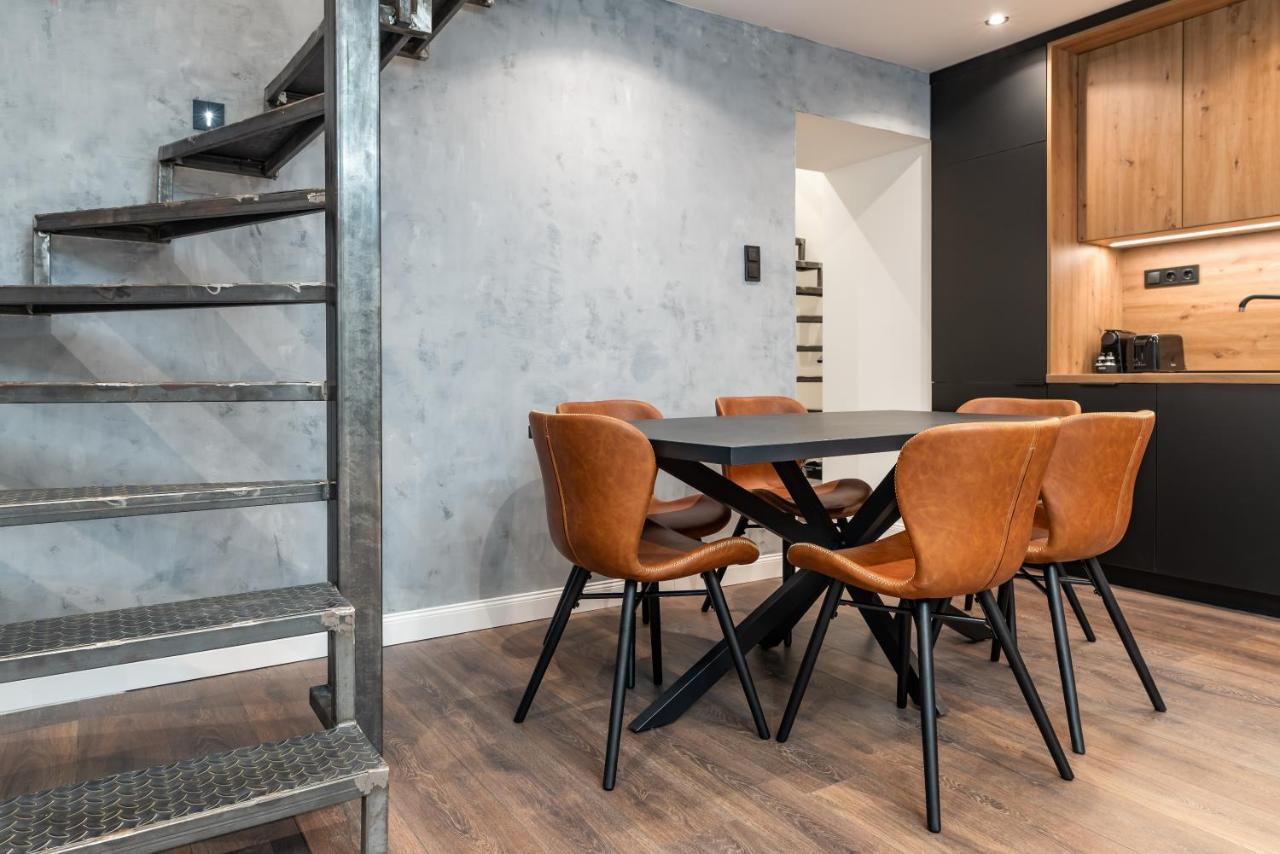Downtown Luxury By Stlcz With 2 Bathrooms บูดาเปสต์ ภายนอก รูปภาพ
